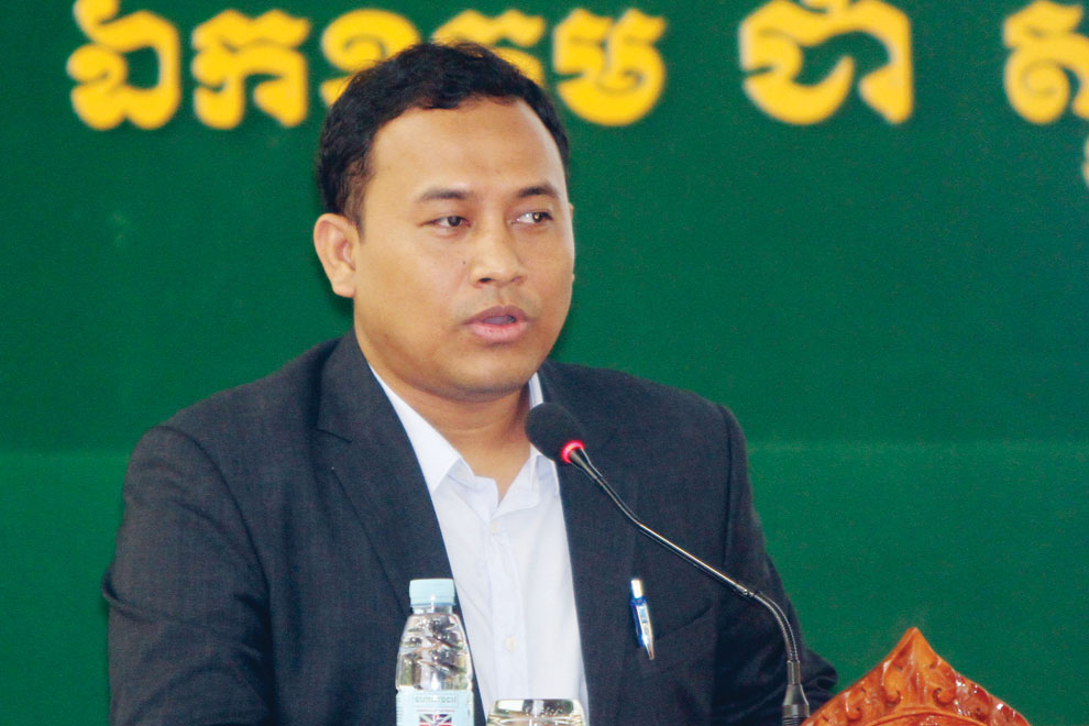 លោក ទេព កោសល្យ ប្រធាន​នាយកដ្ឋាន​មូលនិធិ និង​ឥណទាន​​លំនៅឋាន នៃ​ក្រសួង​រៀបចំ​ដែនដី។